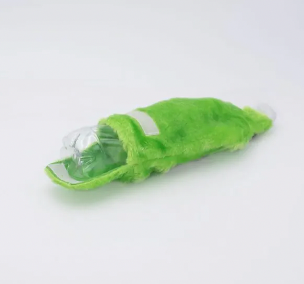 ZIPPY PAWS ST. PATRICK'S HAPPY HOUR CRUSHERZ DOG TOY - GREEN BEAR