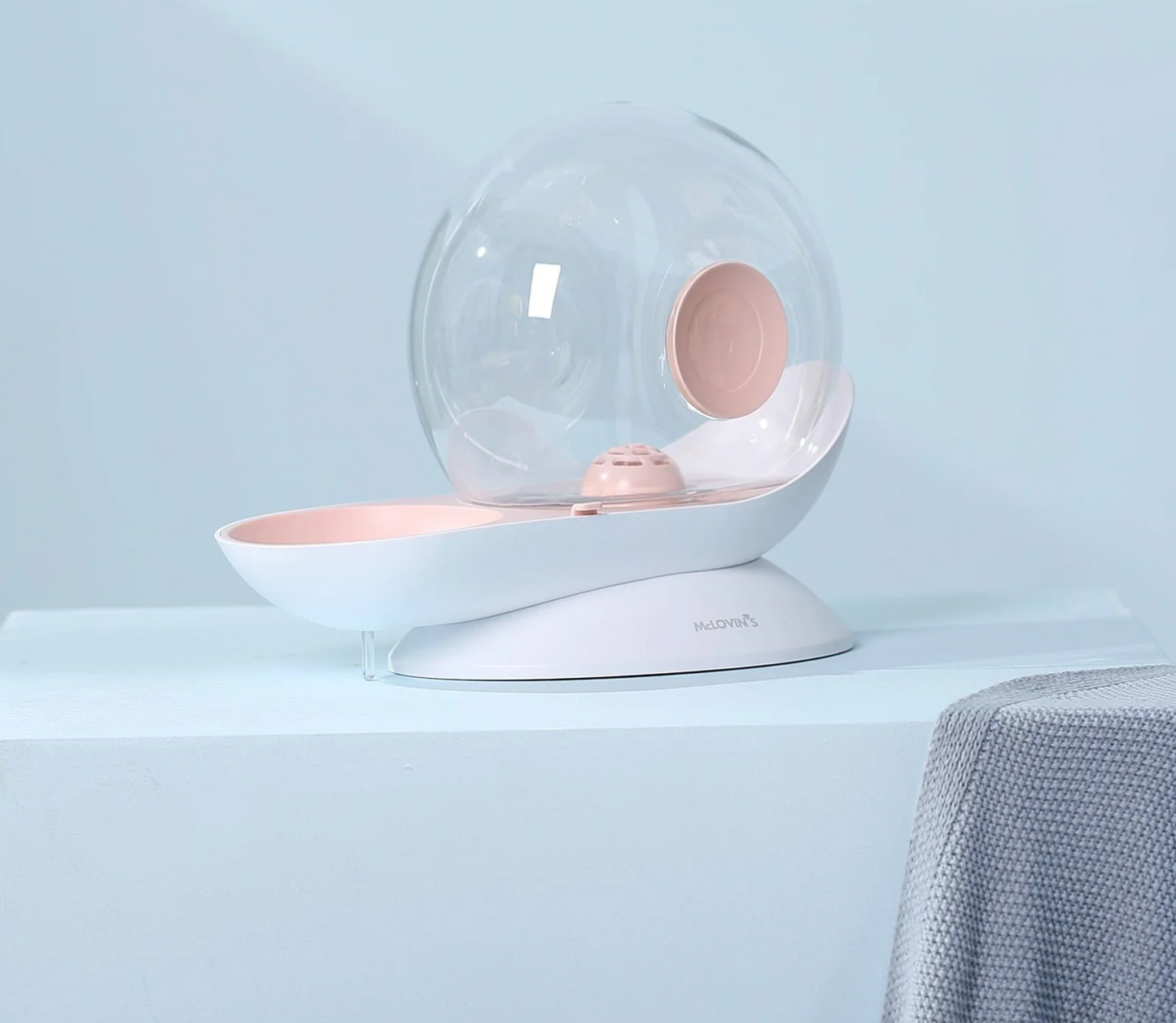 MCLOVINS GRAVITY WATERER - CATS AND SMALL DOGS