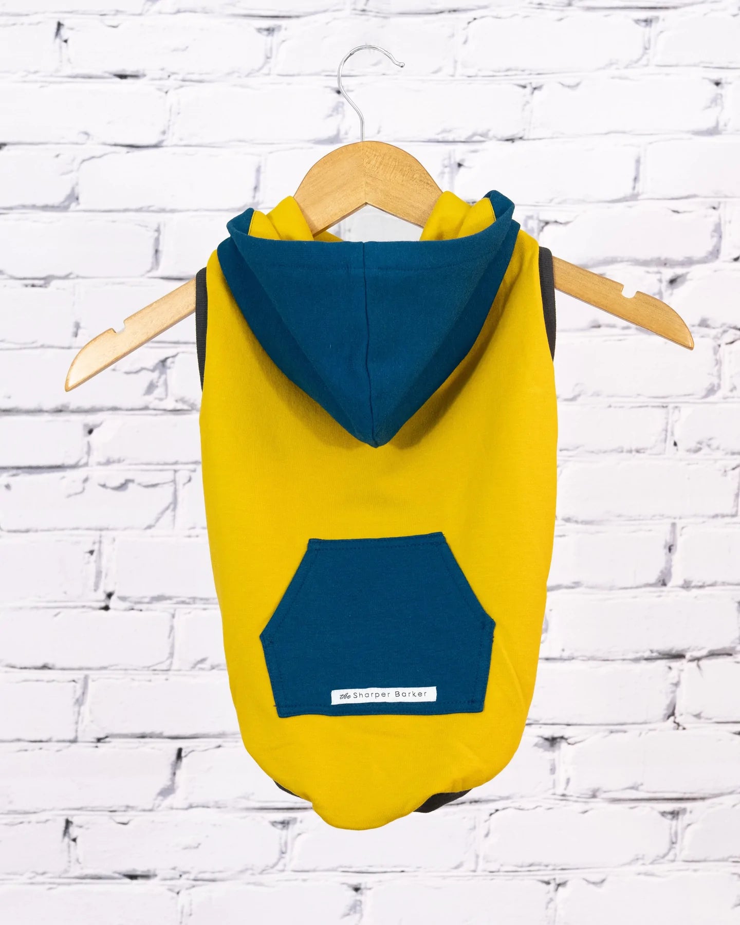 SHARPER BARKER FLEECE HOODIES COLOR BLOCK : NUGGET