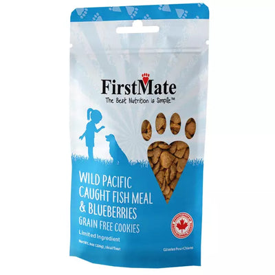 FIRSTMATE FISH WITH BLUEBERRY MINI BITES DOG TREATS