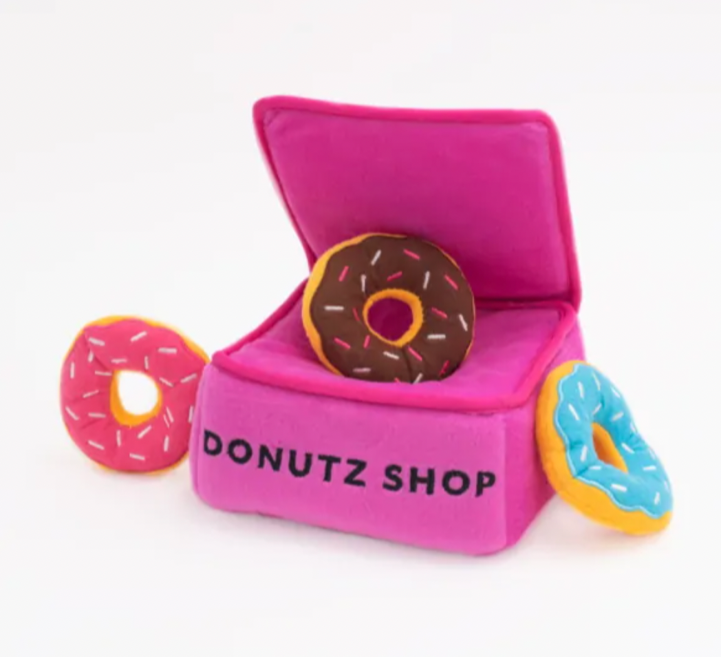 ZIPPY PAWS BURROW DOG TOY - DONUTZ BOX