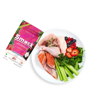 SMACK VERY BERRY RAW DEHYDRATED SUPERFOOD FOR CATS